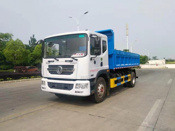 國(guó)六東風(fēng)多利卡D9自卸式垃圾車(chē)