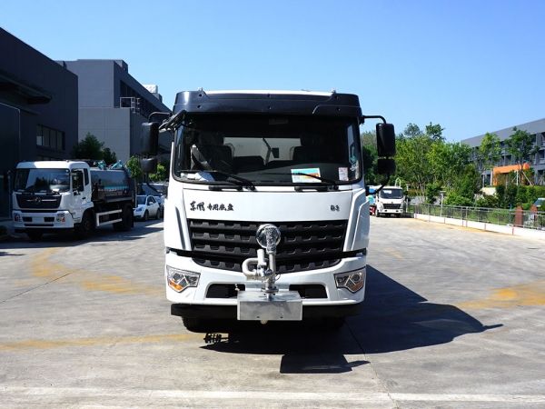 國(guó)六【12-14立方 圓箱】東風(fēng)專底D3抑塵車